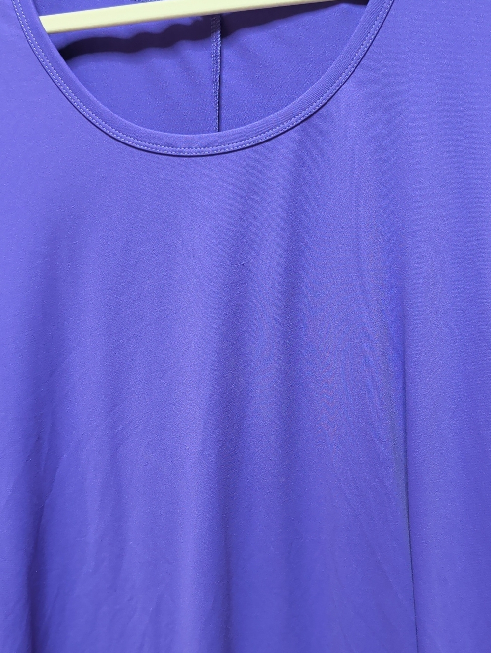 Purple Women's Scoop Neck Tunic Asymptomatical Top